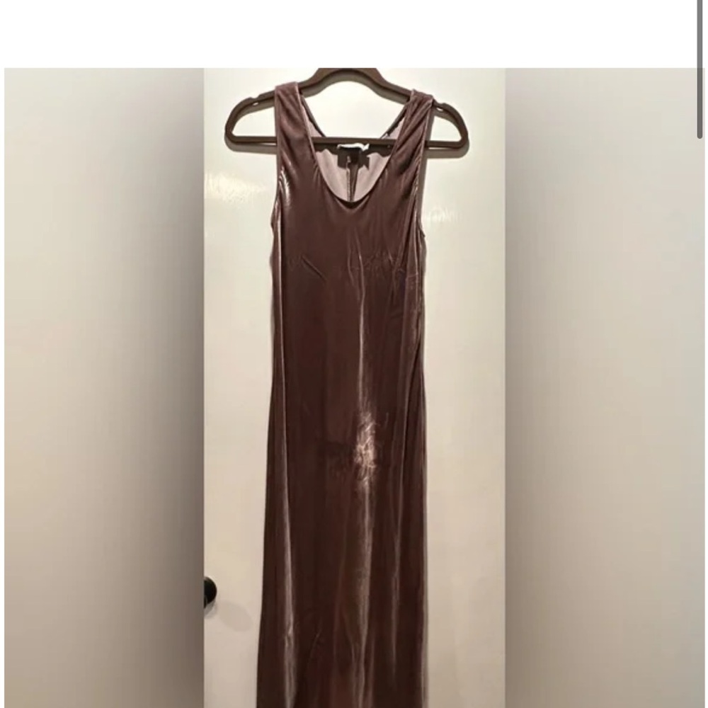 Vince velvetine midi dress. - Picture 12 of 12